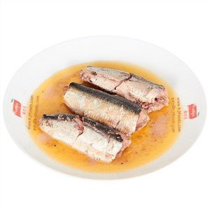 ปลาซาร์ดีนกระป๋องในน้ำมัน